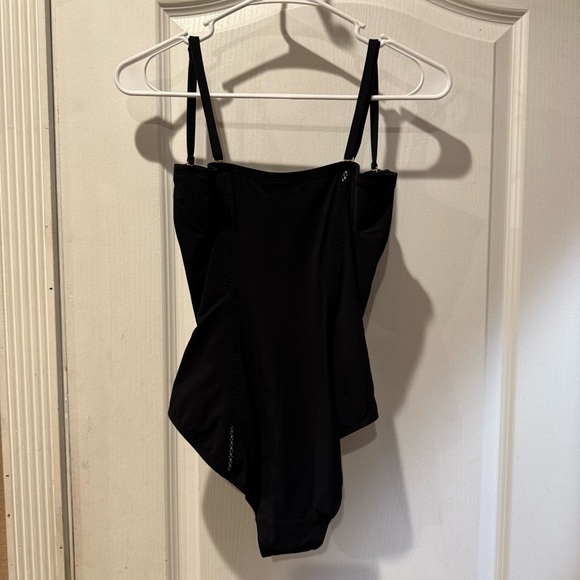 Tory Burch Designer Black Swimsuit Size: Medium - Picture 4 of 13